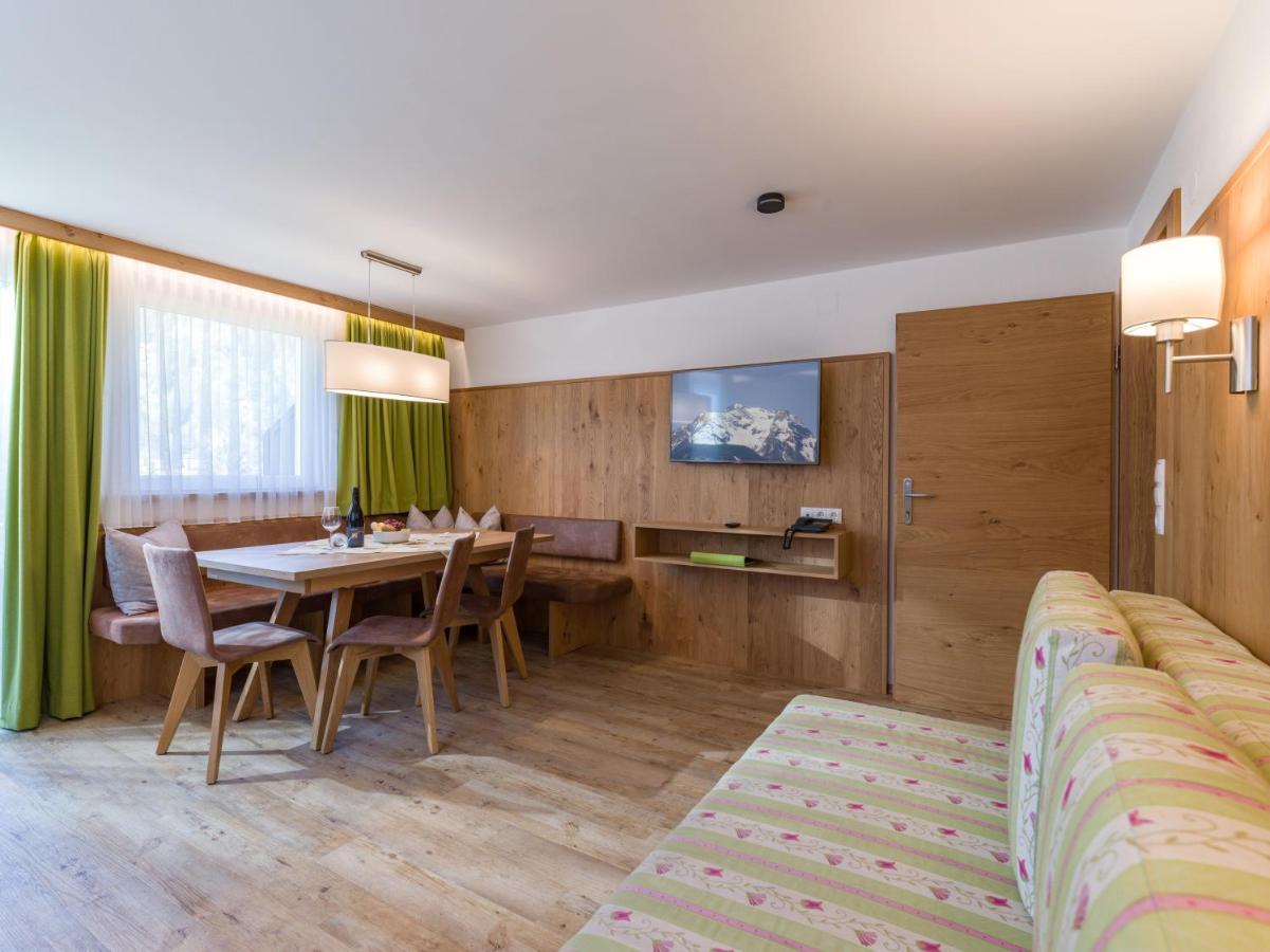 Apartmenthaus Katharina ไมย์อาโฮเฟิน ภายนอก รูปภาพ